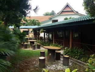 Ayer Keroh Country Resort Melaka Exterior foto