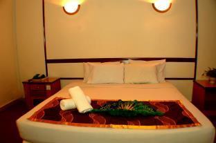 Ayer Keroh Country Resort Melaka Exterior foto